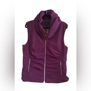 Ubu women’s M purple zip front wide collar purple vest